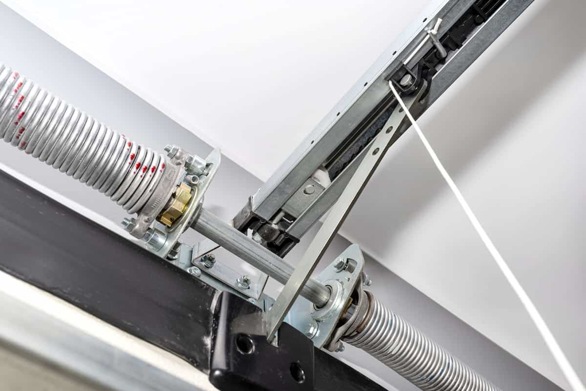 Garage Door Spring Repair Lynwood